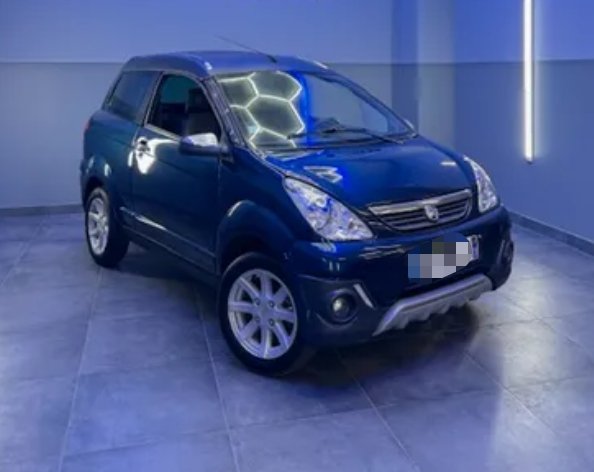 Aixam Crossover 04 places – Image 3