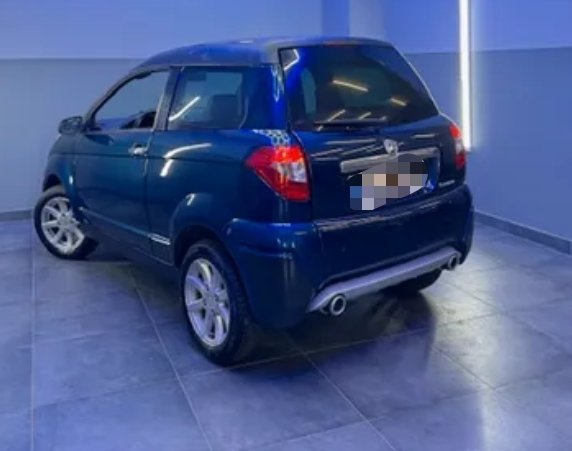 Aixam Crossover 04 places – Image 5